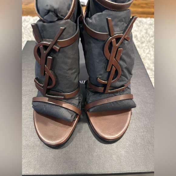 Saint Laurent CASSANDRA SANDALS BROWN SMOOTH LEATHER Sz 35.5 - Picture 2 of 9